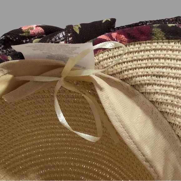 NEW Royal Road Beach Hat, Wide Front Brim, Tie Bow Back, Packable, Cream Color - Picture 9 of 10